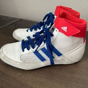 Adidas Wrestling Shoes Boys size 2 youth
